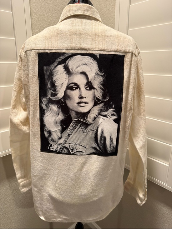 Tops - Cream Long-Sleeve Women's Shirt with Black Photo Back Panel